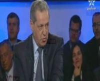 العنصر يسأل ويجيب بالأمازيغية