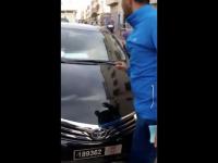 محتجون يحاصرون رئيس جماعة تمارة والأخير يفر بسيارته