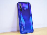 علامة realme تصنف ضمن قائمة أفضل ست شركات لتصنيع الهواتف الذكية في العالم