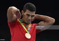الملاكم المغربي محمد ربيعي يتخذ هذا القرار بعد الغاء نزاله الإحترافي الأول