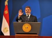 مساعد مرسي: خير للرئيس ان يموت دفاعا عن المبادئ بدلا من ان يلومه التاريخ