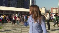 نوبة غضب لمراسلة بعد محاولة شاب تقبيلها على الهواء (فيديو)