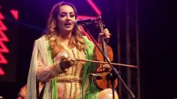 احتفالا بعيد الشباب.. زينة الداودية تشعل منصة اتصالات المغرب بالمضيق في ختام مهرجان الشواطئ