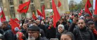 مغاربة أوروبا يتظاهرون بباريس تنديدا ب"إهانة العلم الوطني"