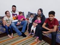 بعد "فيديو" الزروالي: مغاربة الخير يتضامنون مع السيدة خديجة أم الخمسة أيتام .. وجمعوا لها مبلغا كبيرا و محترما جدا