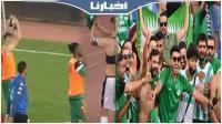 احتفالات لاعبي الرجاء مع الجماهير عقب الفوز الساحق