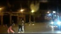 شاهد رجال الأمن ببني ملال يشلون حركة شاب يحمل سكين من الحجم الكبير