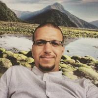 كاد المعلم أن يكون مقتولا