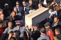 وكيل الملك يسمح لعائلة الطفلة "إخلاص" بدفنها سرية تامة تحيط تقرير التشريح الطبي