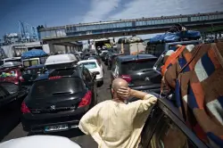 انتهت "السيبة".. الجمارك المغربية تضع شروطا صارمة لتحويل السيارات "الأجنبية" بين أفراد الجالية