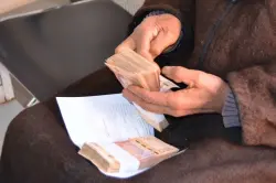 مندوبية التخطيط: مؤشرات الادخار لدى الأسر المغربية أقل تشاؤماً رغم ارتفاع الأسعار