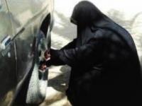 سعودية تتنكر بزي رجل وتعمل في وظيفة سائق حافلة