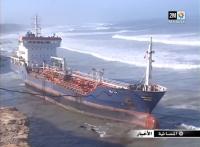 استمرار إفراغ الناقلة سيلفر بإمكانات لوجستيكية ضخمة‏