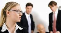 أمور تتفوق بها المرأة على الرجل