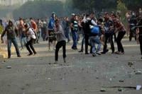 مصر : إصابة 12 شخصا باشتباكات بين الإخوان ومعارضيهم بجامعة الزقازيق