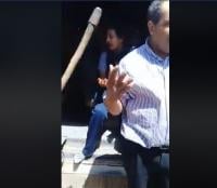 فيديو صادم يهز الفايسبوك..رعاة يعتدون بشكل وحشي على رجل وامرأة والسبب...الشك