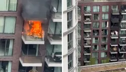 حريق ضخم في مبنى شرق لندن.. فرق الإطفاء تُنقذ 11 شخصاً دون إصابات
