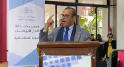 الاستقلالي حيكر ينفجر في وجه الرميلي: واش هذا تحالف ولا التخربيق