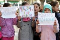 وضع شائك : الحرمان من الدراسة يطال تلاميذ مغاربة مسجلين بمدارس الثغر المحتل بعد إغلاق الحدود
