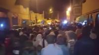 ساكنة القباب تخرج في مسيرة احتجاجية حاشدة للتنديد بالوضع الصحي المتردي وبوفاة سيدة أمام المستوصف - فيديو -