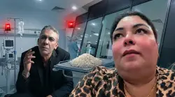 ماشي الموجة لي جات تديكم.. مؤثرة تروي لمتابعيها كيف أدخل "نظام الطيبات" أمها للمستعجلات!