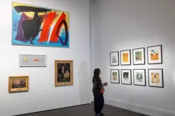 مدينة سويسرية تقدم زيارات المتاحف بوصفة طبية لتحسين الصحة النفسية