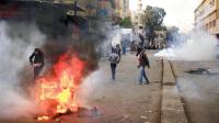 قتيلان وعشرات الجرحى في مواجهات بين سكان محتجين وقوات الأمن الجزائرية
