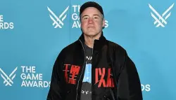 نهاية مأساوية داخل فيراري مشتعلة.. مصرع مبتكر "Call of Duty" في حادث عنيف