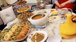مؤثرون يثيرون غضب المغاربة باستعراض موائد الإفطار