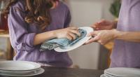 تجاهل غسل مناشف المطبخ يعرضك لهذه الأخطار