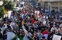 جماهير مدينة طنجة تتضامن مع الشعب السوري البطل  وتندد بنظام البعث المستبد 