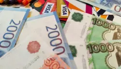 “راتبٌ بالخطأ”… عامل يرفض ردّ 87 ألف دولار والشركة تلاحقه قضائياً