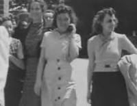 بالفيديو..الكشف عن سر فتاة ظهرت في فيديو وبيدها موبايل في عام 1938