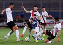 ردو لهم الصرف.. "بيراميدز" المصري يشكو "الزعيم" إلى الـ"كاف" بسبب مضايقات قبل موقعة الإياب