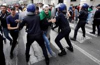 النظام الجزائري يختار التصعيد في مواجهة مسيرات الحراك الشعبي والأمن يعتقل المئات