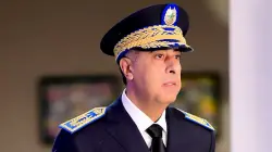 تم التكفل بمصاريف طفلته وتوظيف زوجته.. "حموشي" يحل بمنزل مقدم الشرطة الذي توفي في حادثة مروع خلال أدائه لواجبه المهني