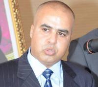 بعد تدويناته المثيرة للجدل..النيابة العامة تأمر باعتقال "عبد الواحد" بورحيم وهذه هي التفاصيل