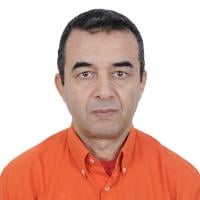 أيها المتهافتون على  المال الحرام  عودوا إلى رشدكم