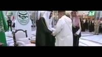 شاهد بنكيران يُحيي ملك السعودية