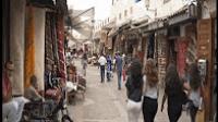 ما لا تعرفونه عن شارع القناصل بالرباط