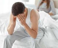 القذف المتأخر لدى الرجل يتأرجح بين مشكلات نفسية وجسدية