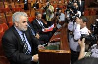 جهات عليا تأمر بنكيران بالإشراف على تقرير يرصد كلفة الفساد