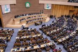 الدبلوماسية الجزائرية مستمرة في سياسة "حقائب الدولار" و"شراء الأصوات"