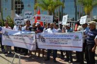 مهنيو السمعي البصري يحرجون وزير الاتصال و يطالبونه بتطبيق القانون ( الفيديو )