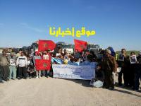 اليوسفية:  سكان جماعة الكنتور يشلون حركة شاحنات الفوسفاط احتجاجا على تهديد أمنهم واستقرارهم