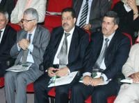 حرب العرائض والتوقيعات تندلع داخل حزب الاستقلال