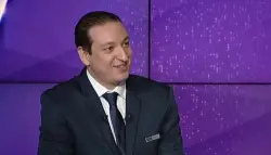 بعد جدل إيقافه بسبب "إيكامبي" .. جواد بادة سيعلق على مباراة المغرب ونيجيريا