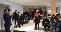 مواطنة بالناظور تصب جام غضبها على مجلس المدينة بسبب مصالح المواطنين المتوقفة