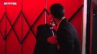 فان بيرسي في موقف طريف بسبب الحنين