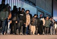 وزير الداخلية الفرنسي يطالب بترحيل ما يقارب 30 ألف مهاجر غير شرعي
